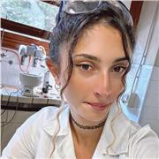 Laureata magistrale in chimica industriale offre ripetizioni in matematica, chimica e fisica